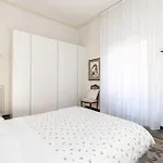 Elegante Nel Cuore Della Citta - Self Check-in E Aria Condizionata Apartament
