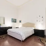 Apartament Elegante Nel Cuore Della Citta - Self Check-in E Aria Condizionata
