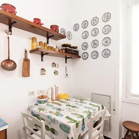 Elegante Nel Cuore Della Citta Apartment